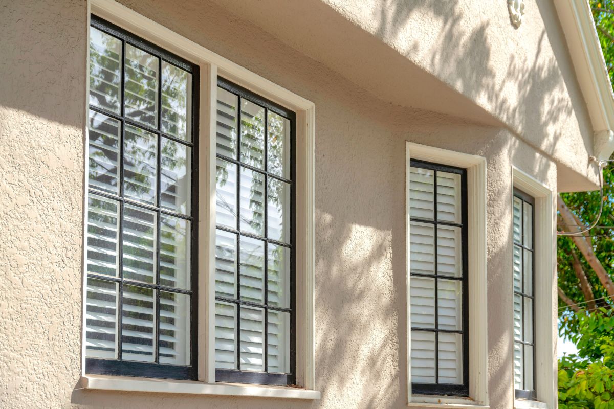 how long do windows last beige wall