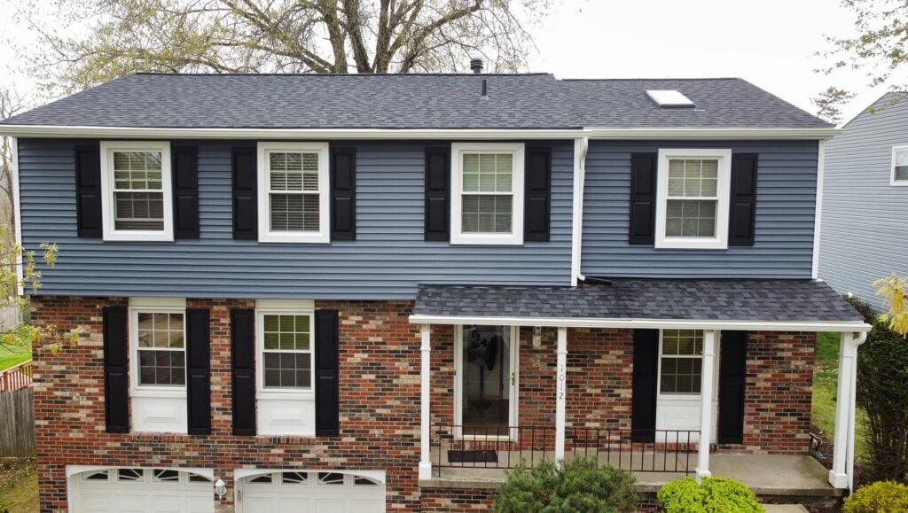 signs you need new windows Mccormick widows blue siding
